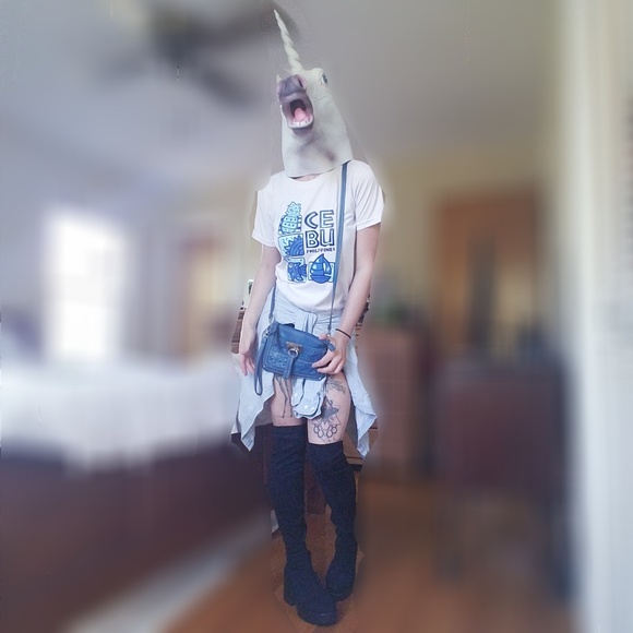 Chaps Blue Fringe Convertible Crossbody Clutch Bag - Picture 6 of 8